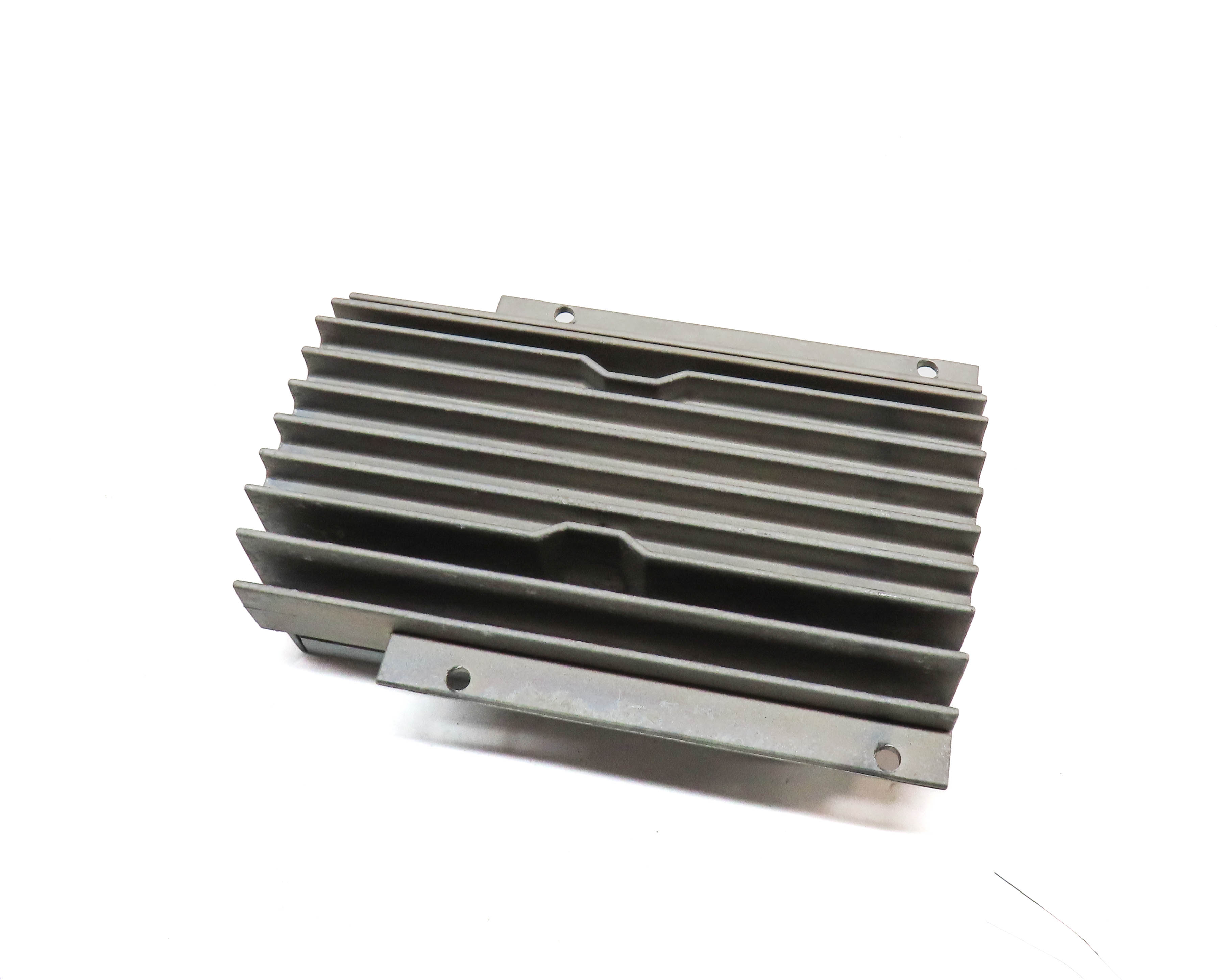 2010 RANGE ROVER (L322) HARMAN KARDON LOGIC-7 L7 SUBWOOFER AUDIO AMP AMPLIFIER — exact item pictured
